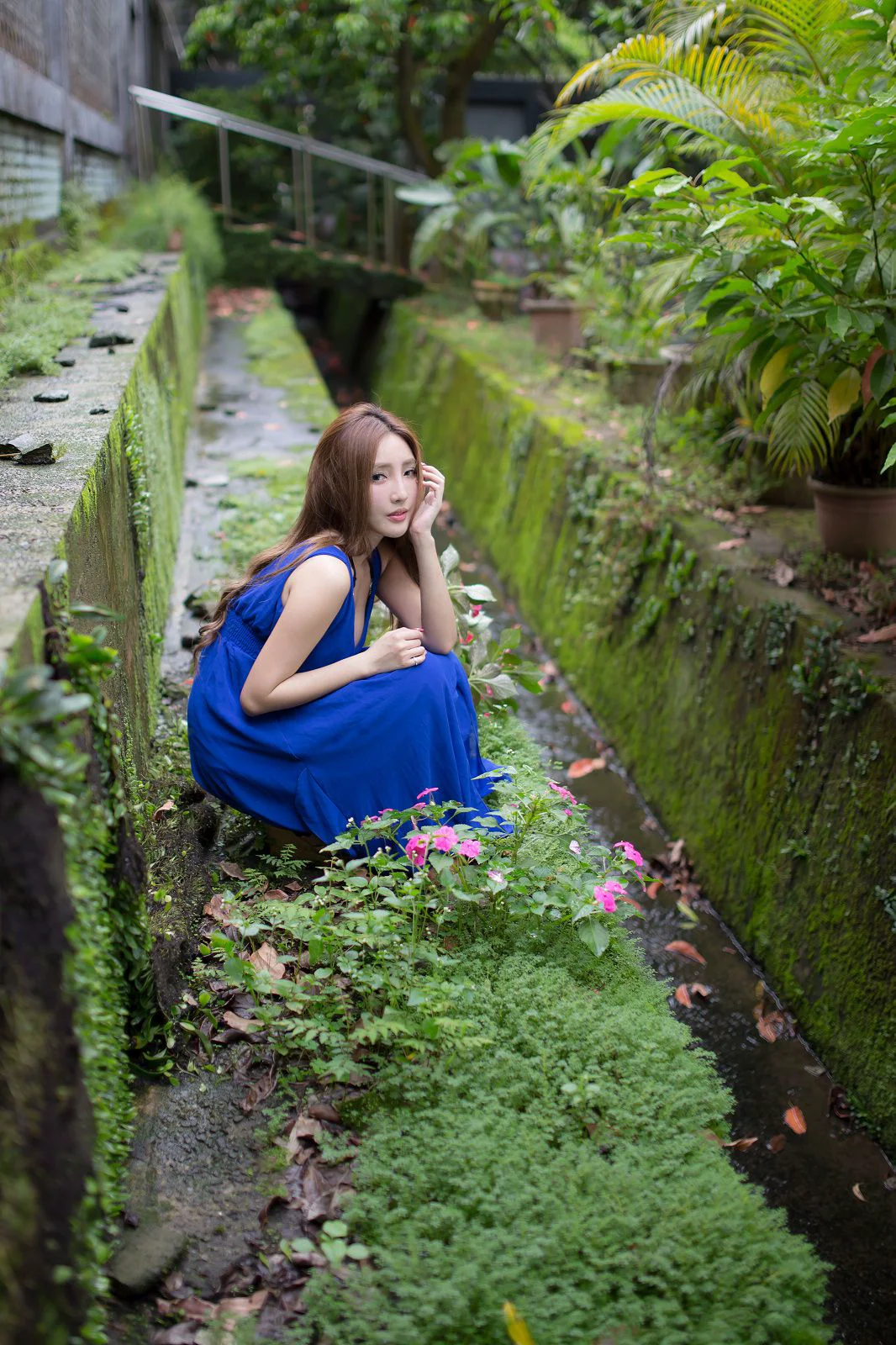 台湾赵芸Syuan《极品蓝色长裙女神》写真集 - 爱照片