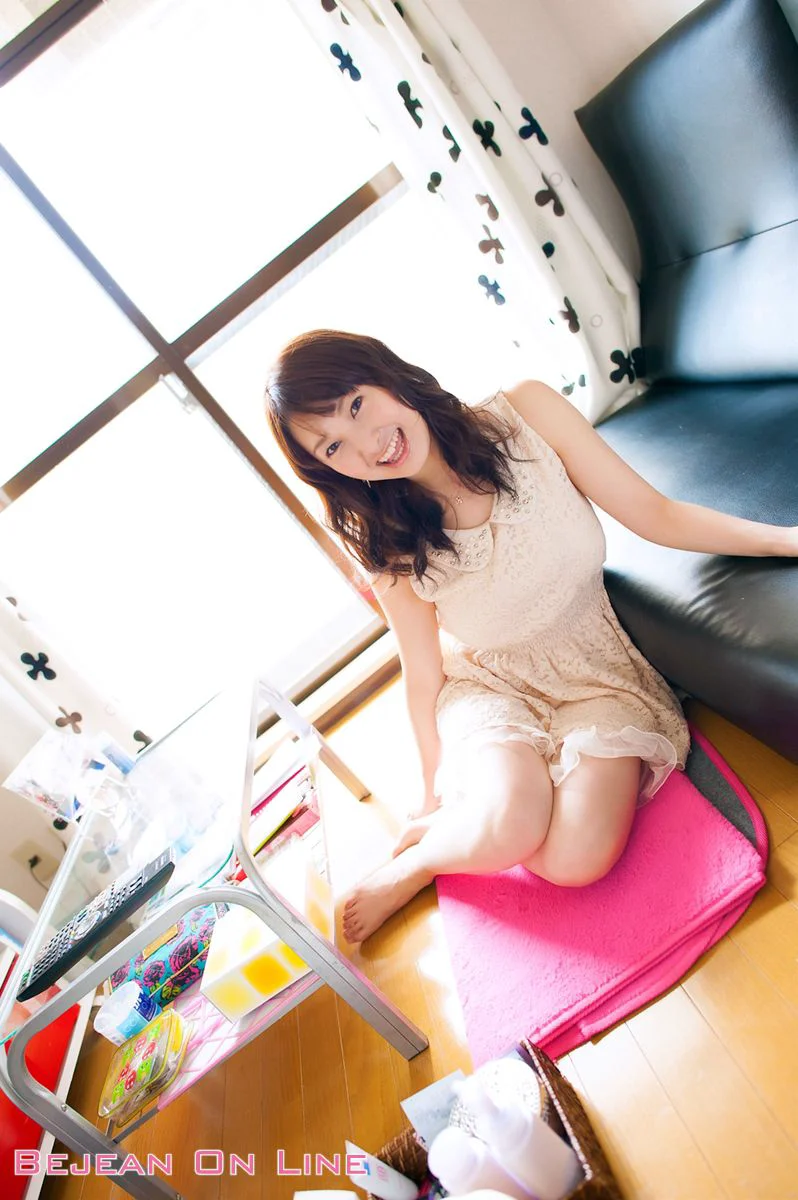 部屋撮りッ！ Tomomi Nakagawa 中川朋美 [Bejean On Line] 写真集 - 爱照片