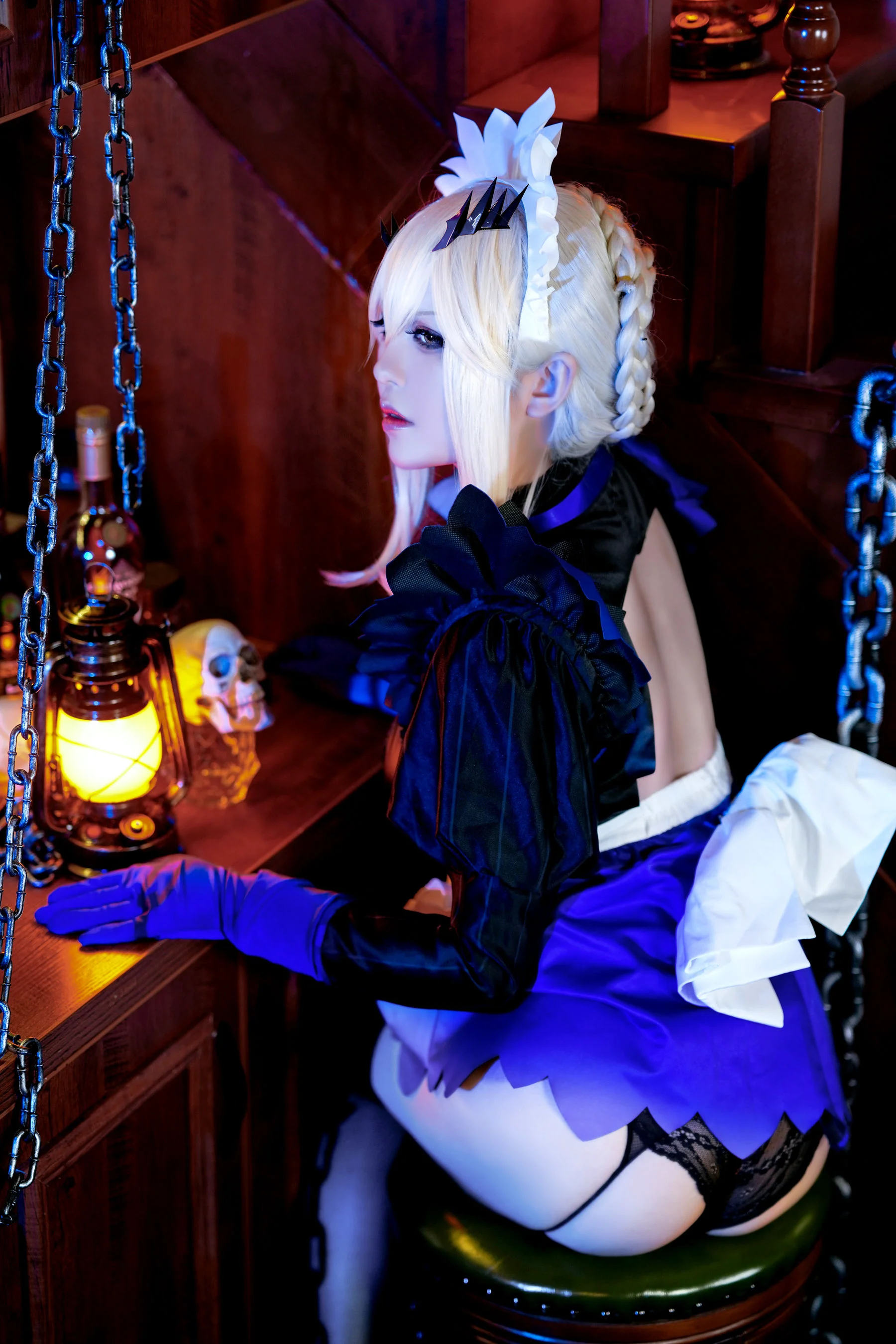 [网红COSER写真] 半半子 – LancerAlter Maid 套图 - 爱照片