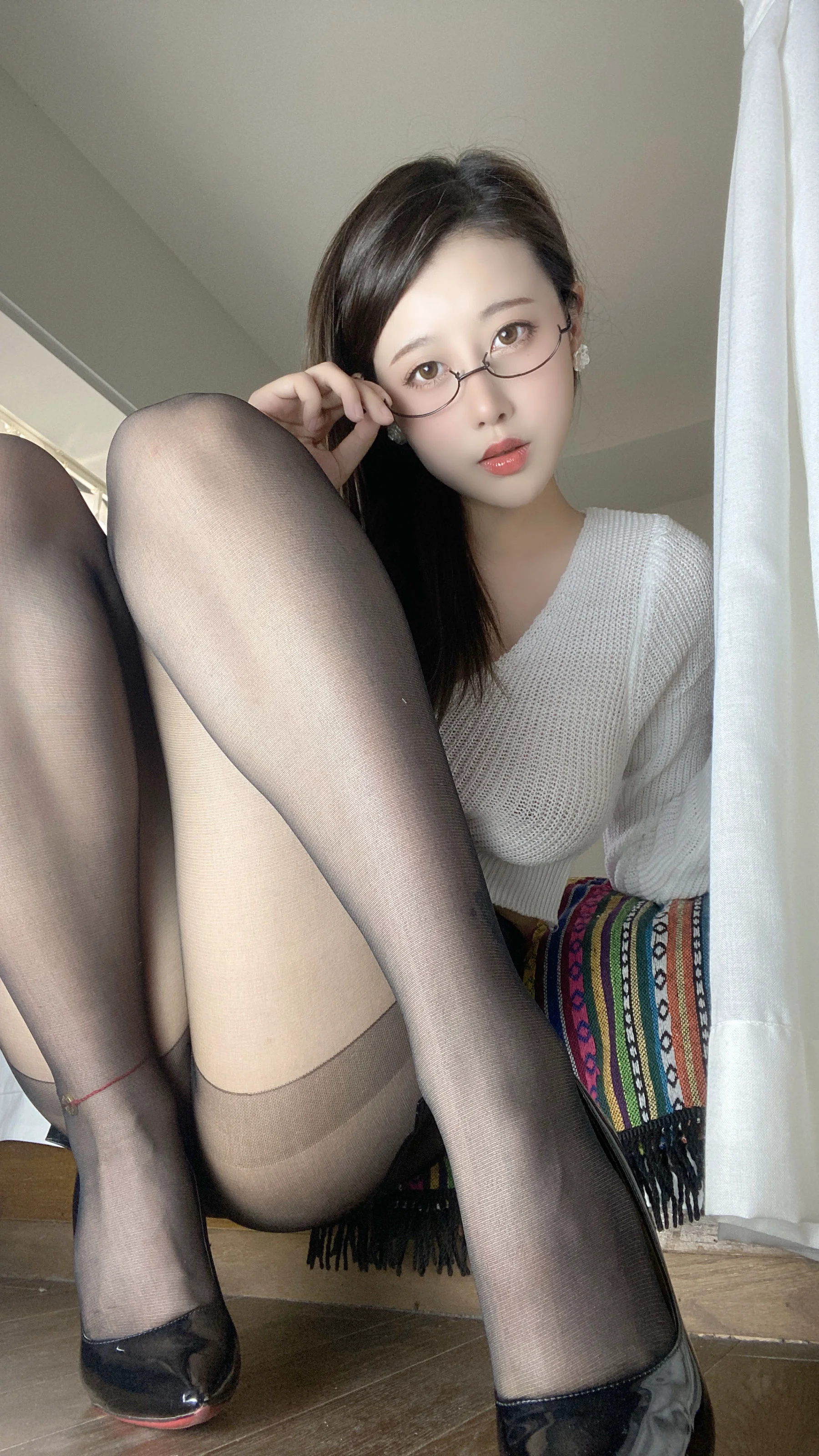 [网红COSER写真] 奈汐酱nice – 姐姐 套图 - 爱照片