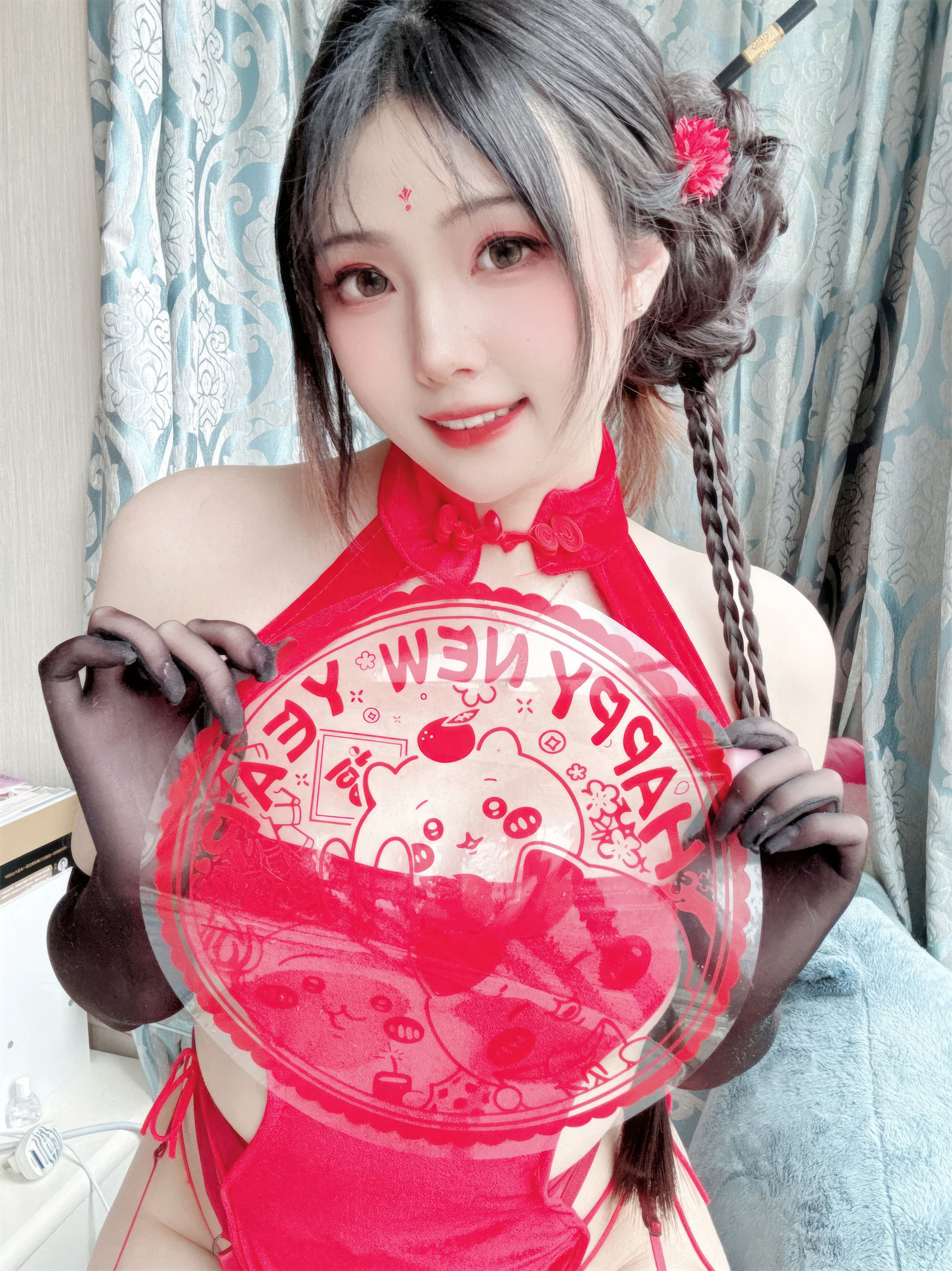 Natsuko夏夏子 – 龙年新春 - 爱照片