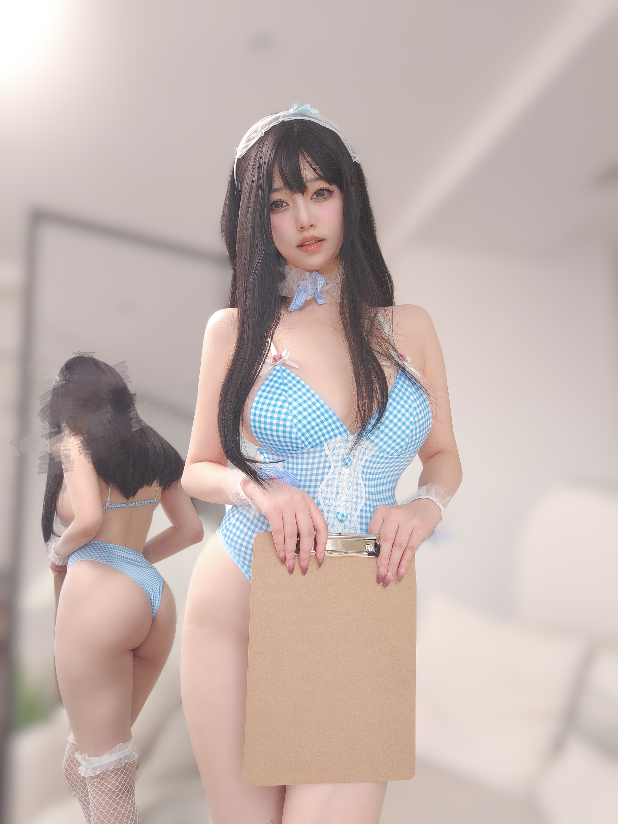 女主K – 蓝色泳装女仆 - 爱照片