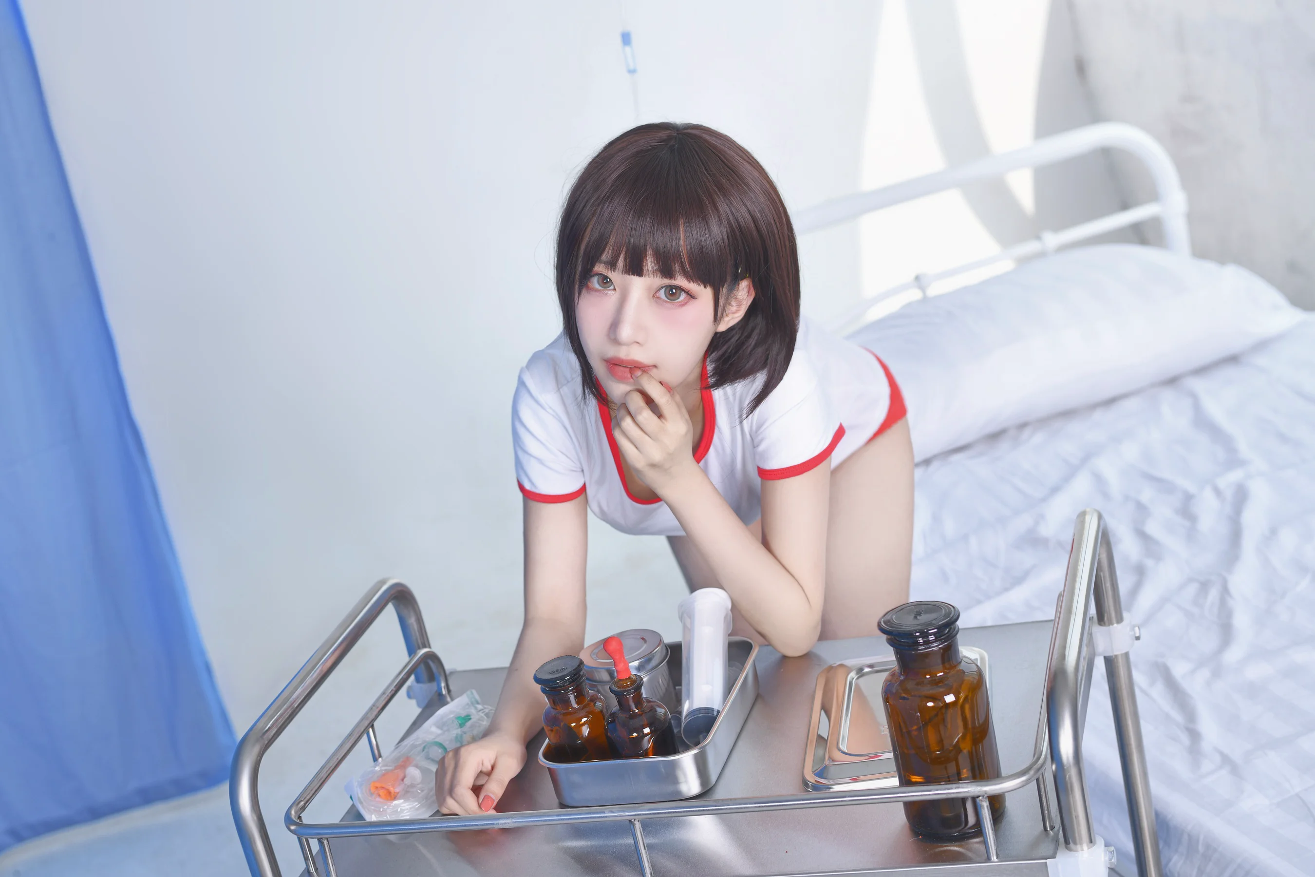 Shika小鹿鹿 – 保健室 - 爱照片