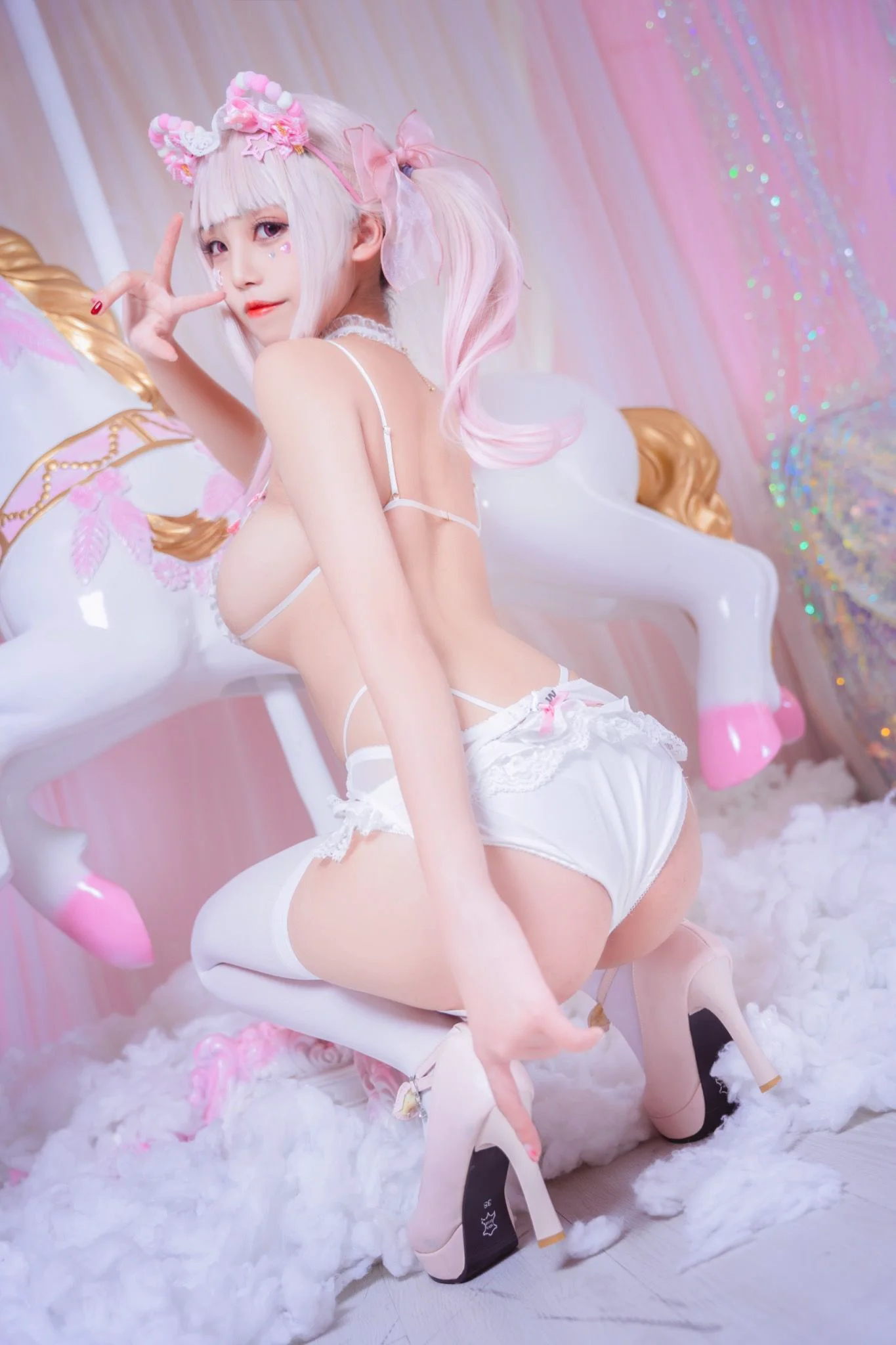 [Cosplay写真] 蜜汁猫裘 – 糖果假期 - 爱照片