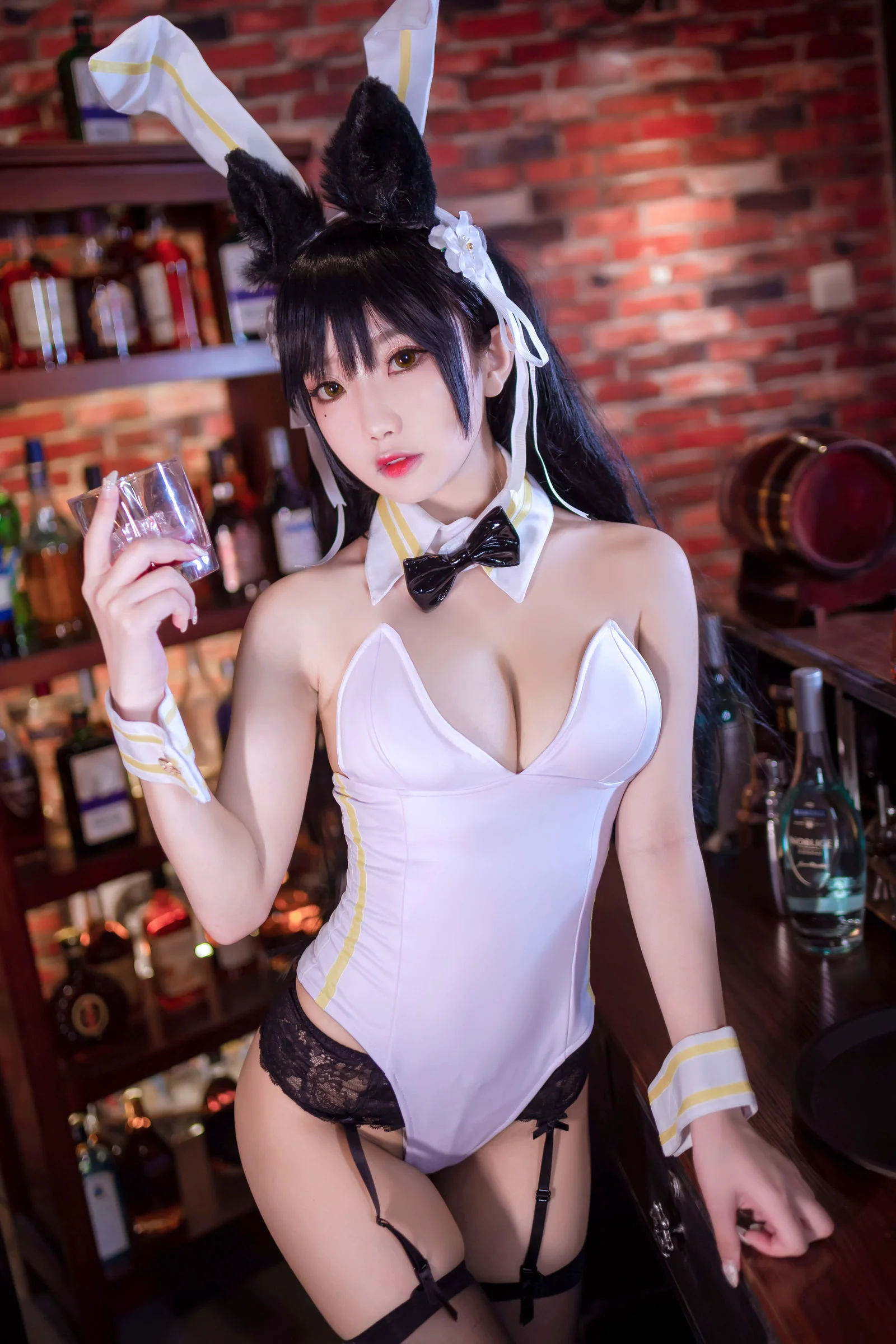 鬼畜瑶《酒吧兔女郎》 [COSPLAY福利] 写真集 - 爱照片
