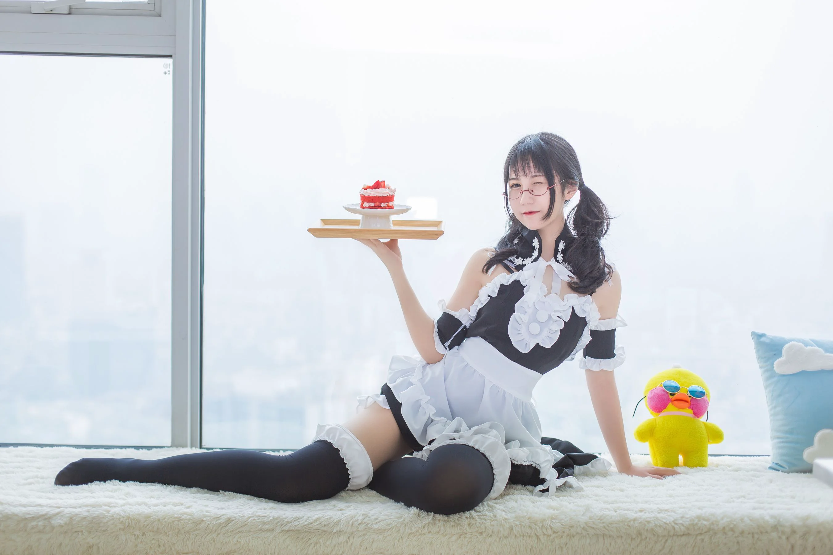 逐月su《女仆》 [萝莉COS] 写真集 - 爱照片