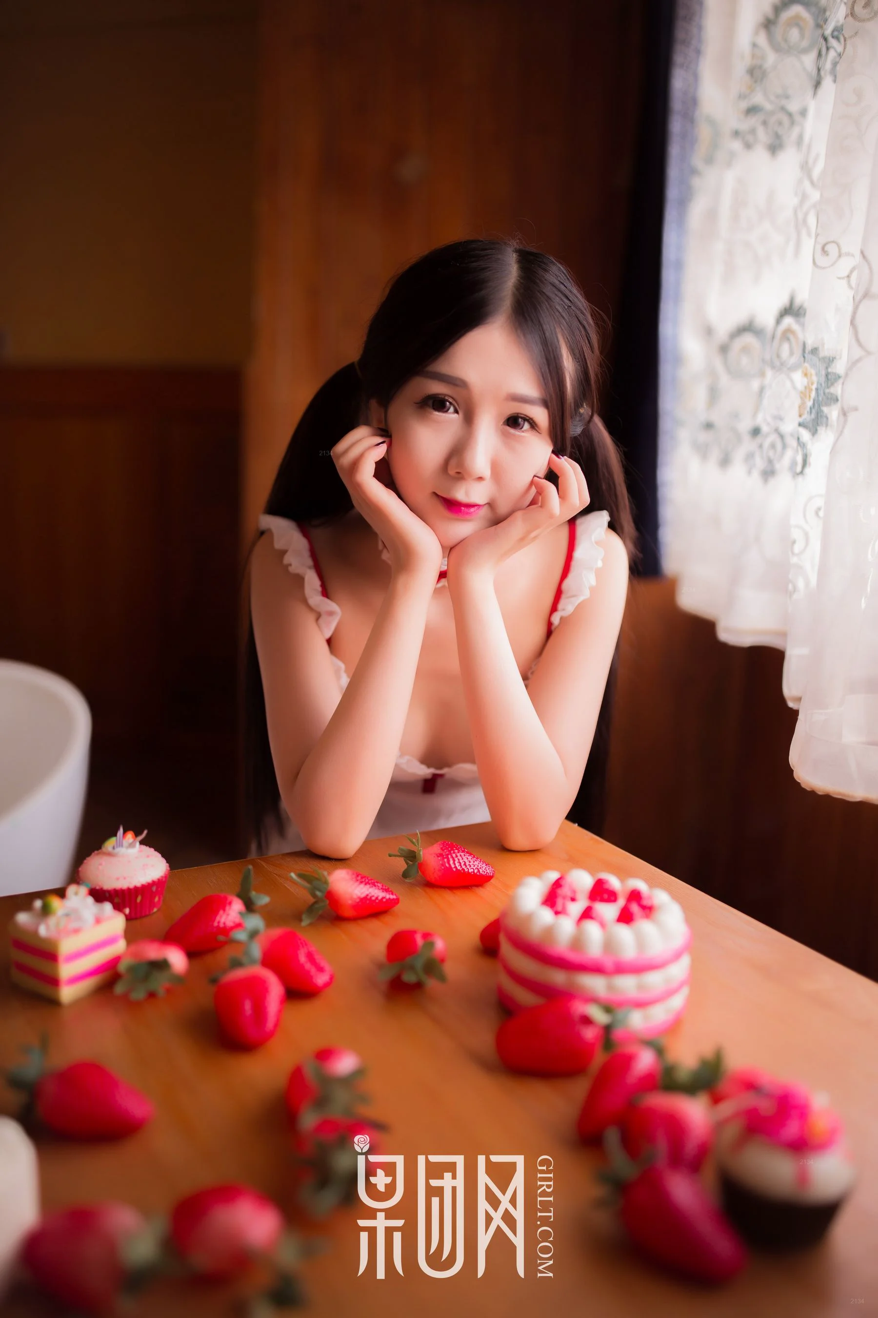 《草莓女孩》 [果团Girlt-熊川纪信] No.024 写真集 - 爱照片