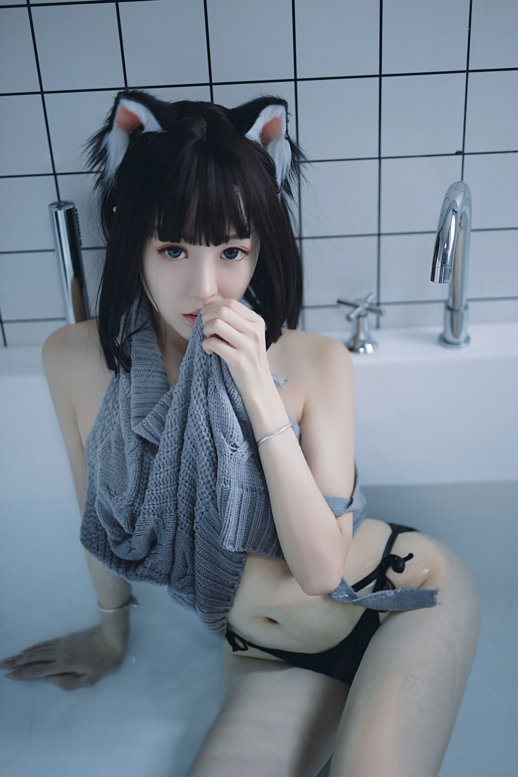 [COS福利] 斗鱼主播采妮么么 《猫耳朵》 写真集 - 爱照片