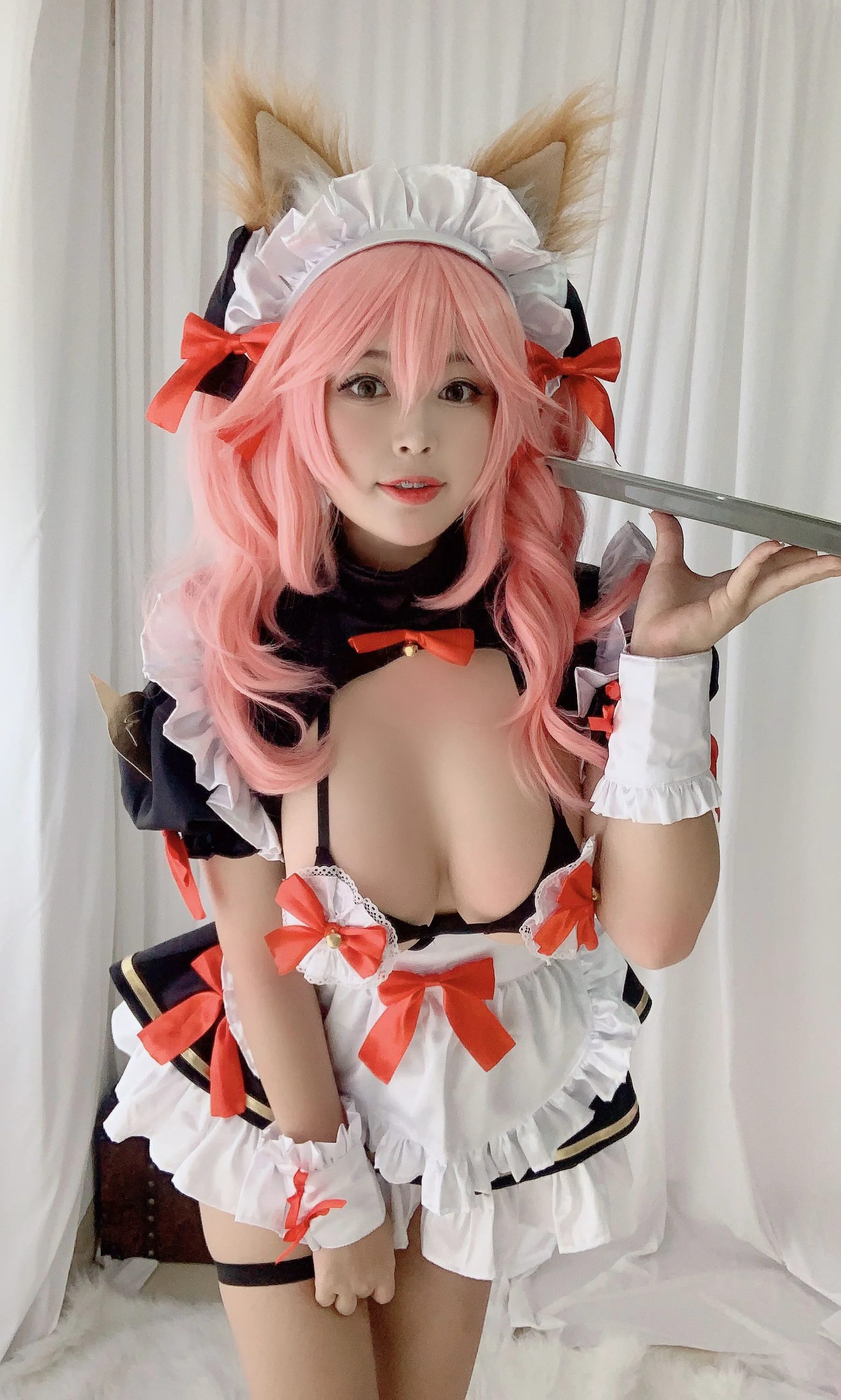 [COS福利] 萌系小姐姐-白烨- 《玉藻前同人女仆》写真集 - 爱照片