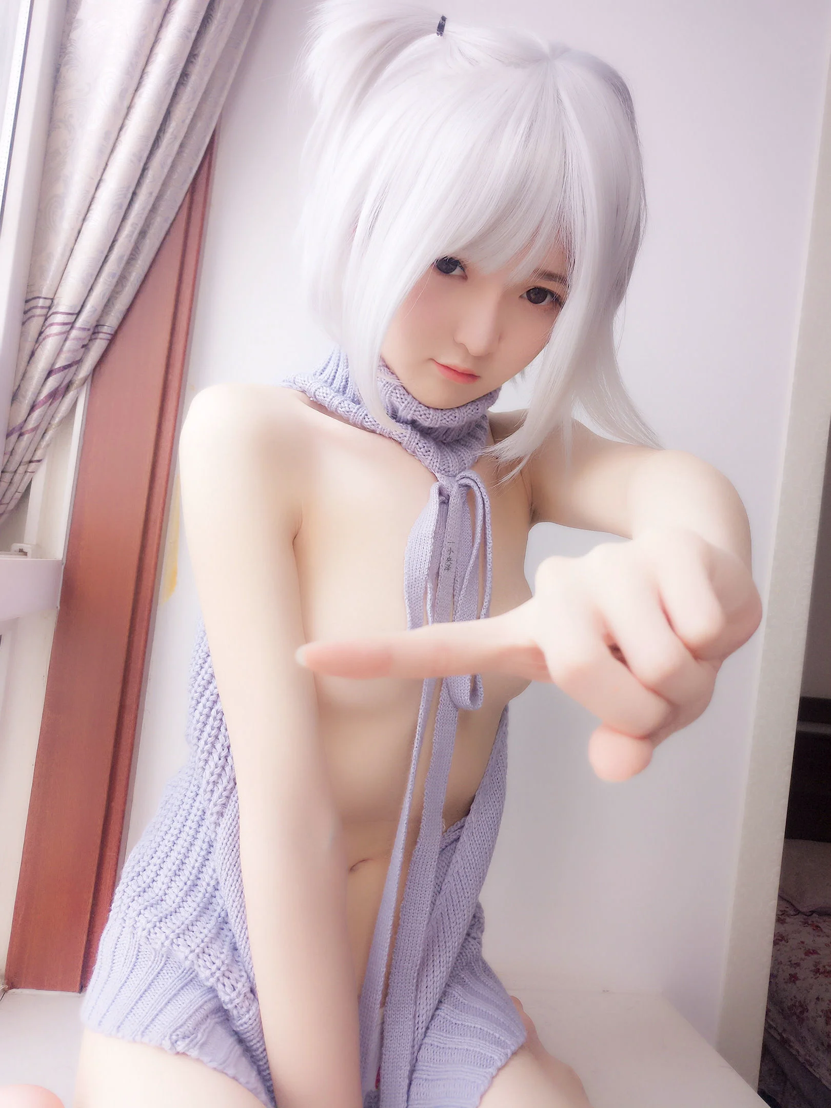 一小央泽《毛衣》 [萝莉COS] 写真集 - 爱照片