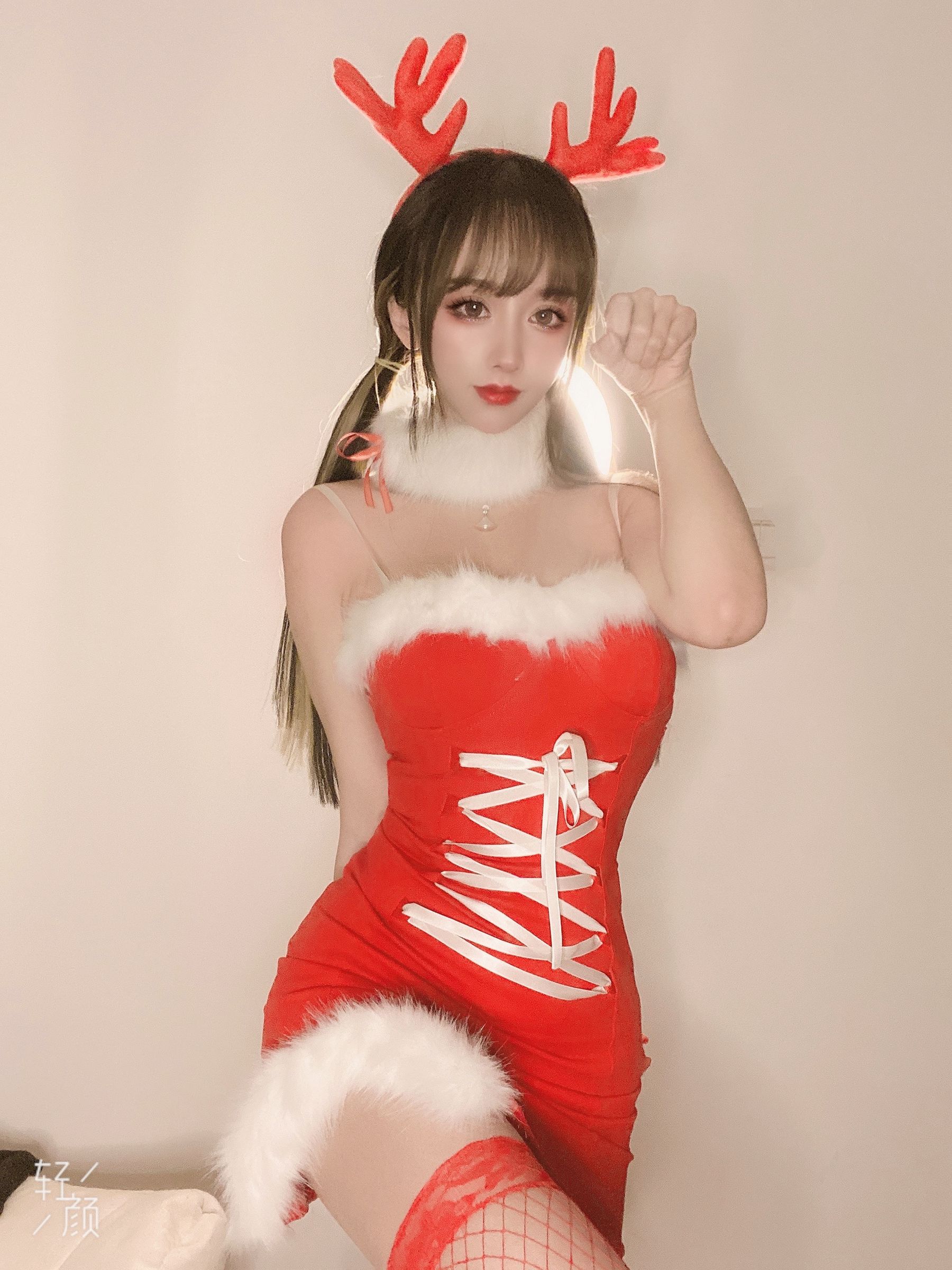 [Cosplay] 米线线sama – 圣诞特辑 写真套图 - 爱照片