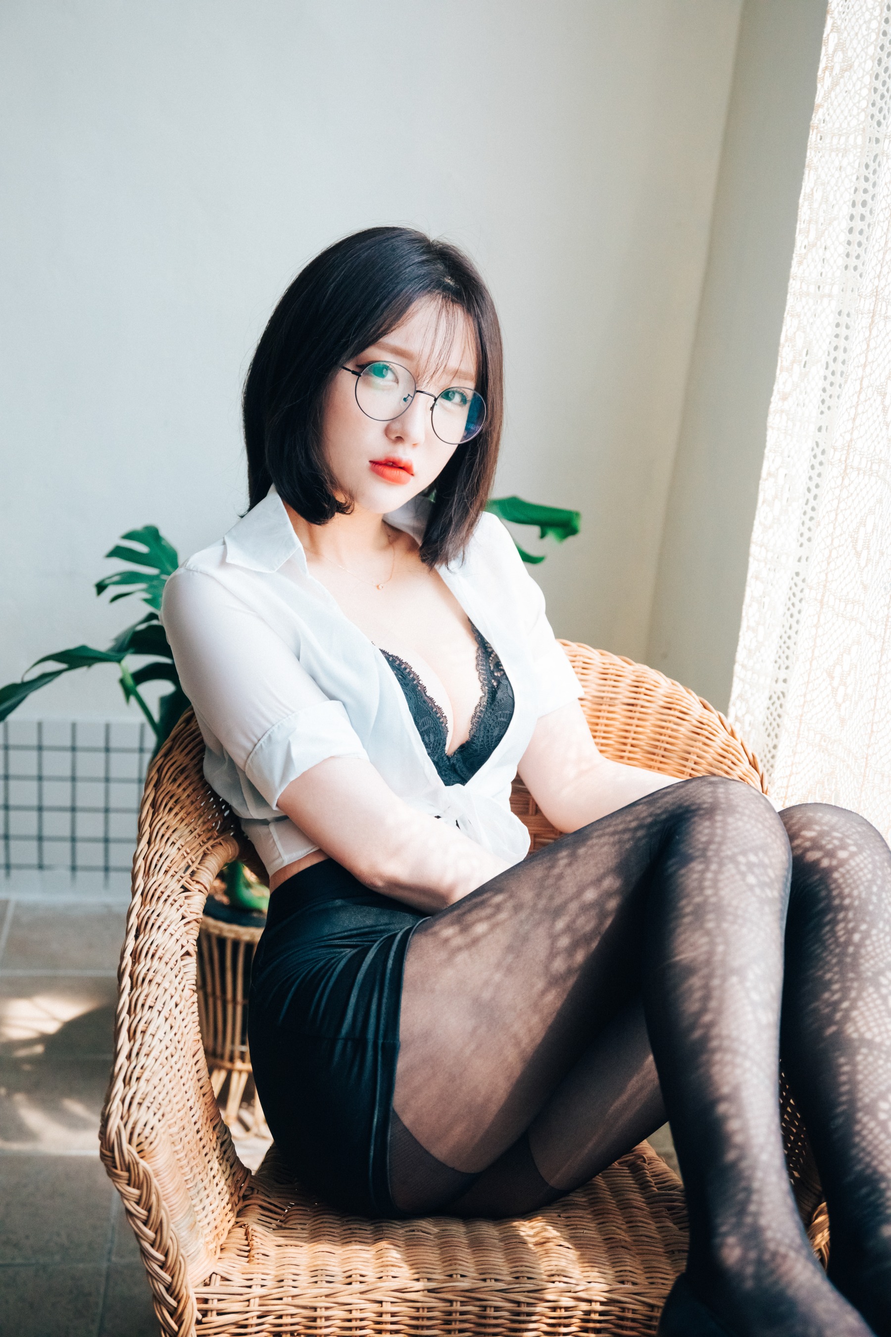 [LOOZY] Yeeun – Officegirl’s Vacation Vol.1 - 爱照片