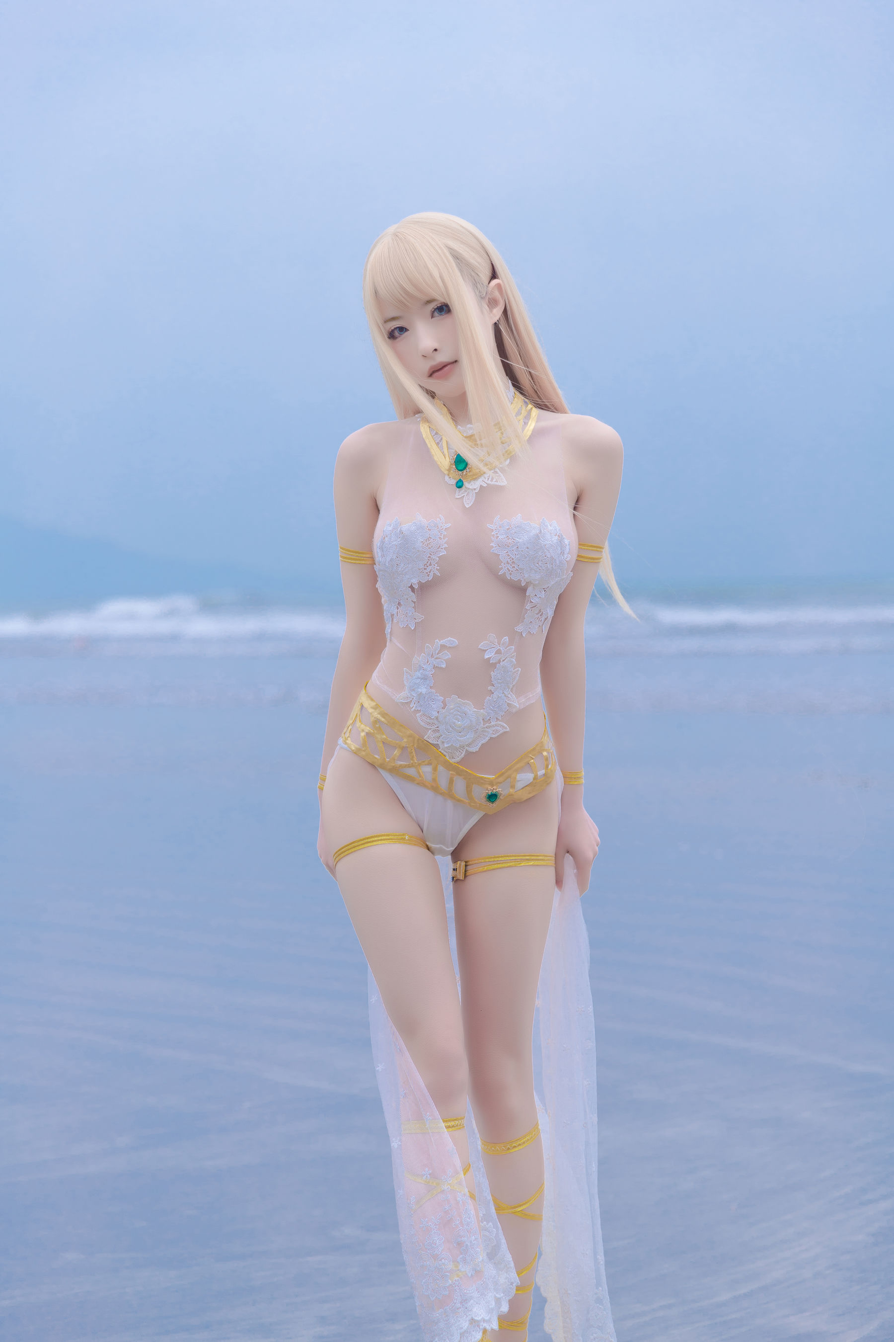 [网红COSER] 尤物清水由乃 – 玛丽萝丝白色泳衣 - 爱照片