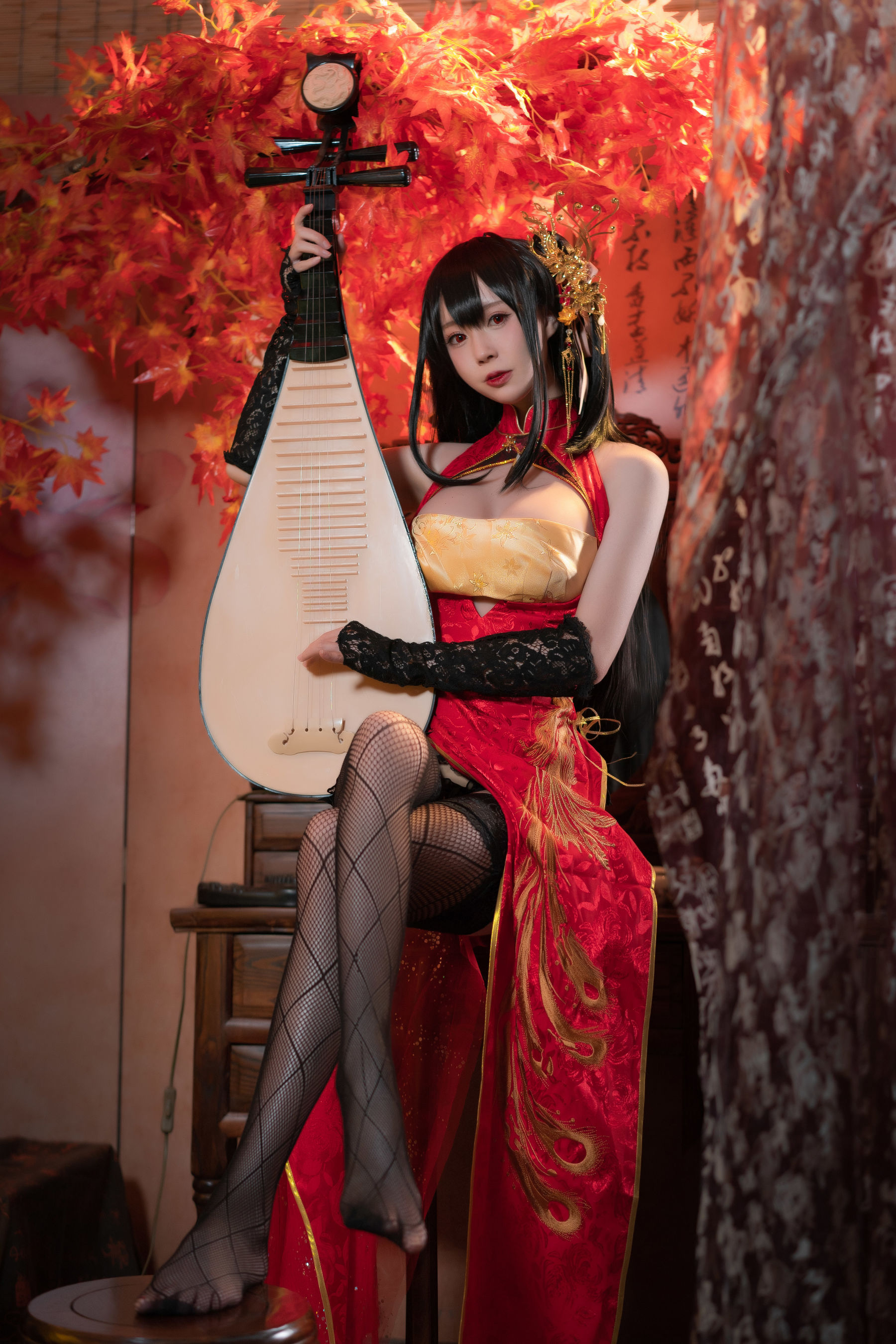 [网红COSER] 西园寺南歌 – 大凤 旗袍 写真套图 - 爱照片