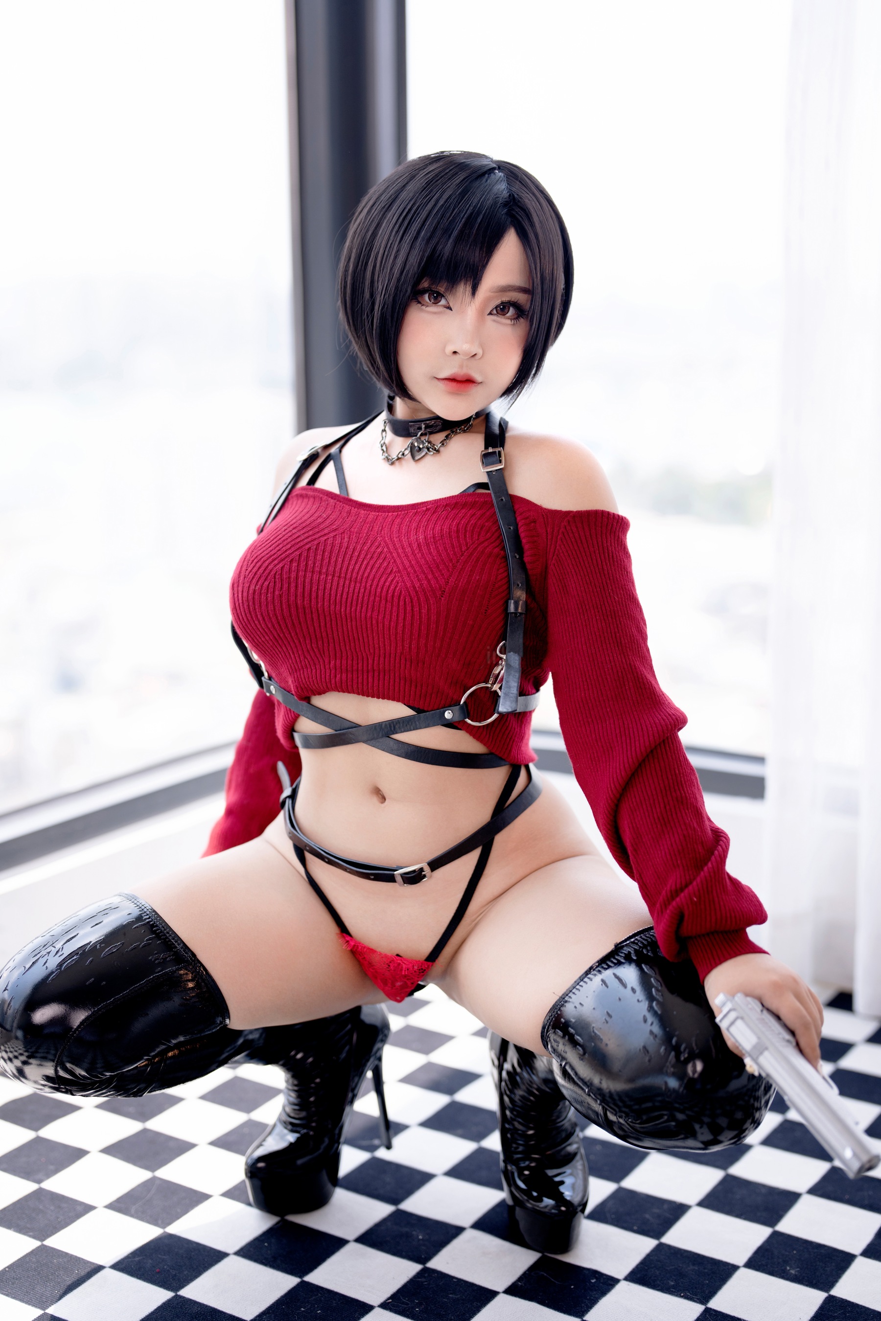 Sayo Momo – Ada Wong RE4 in Secret Mission - 爱照片