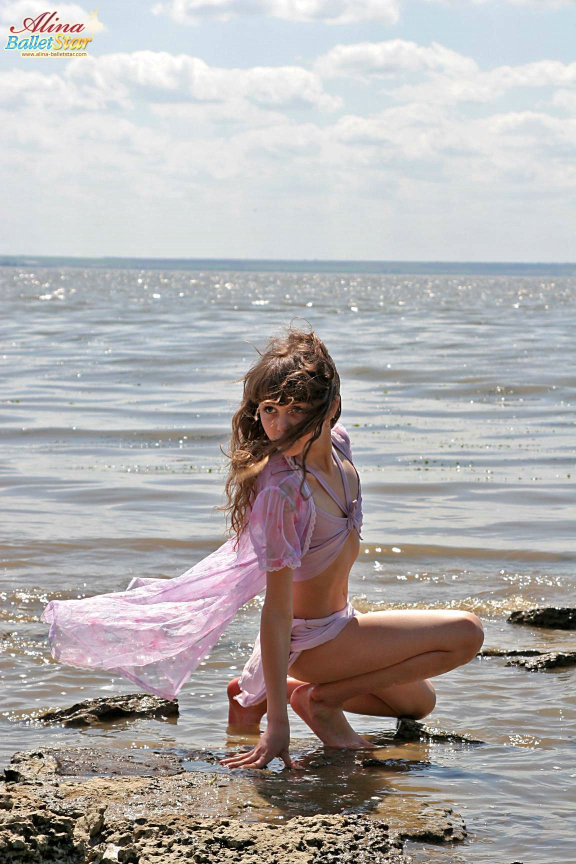 Alina Balletstar – Lake - 爱照片