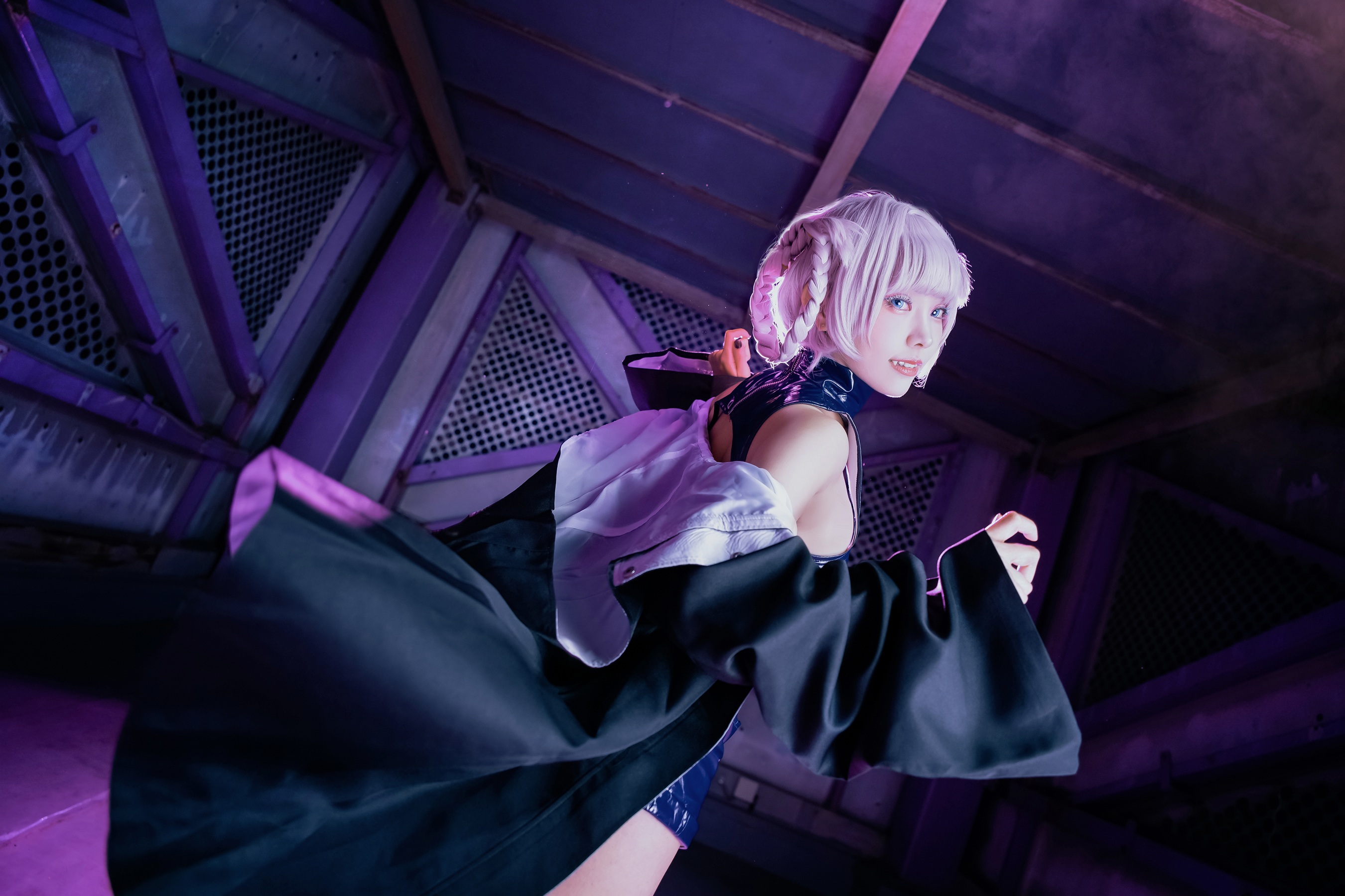 ElyEE子 – Nazuna (Bunny & Night) - 爱照片