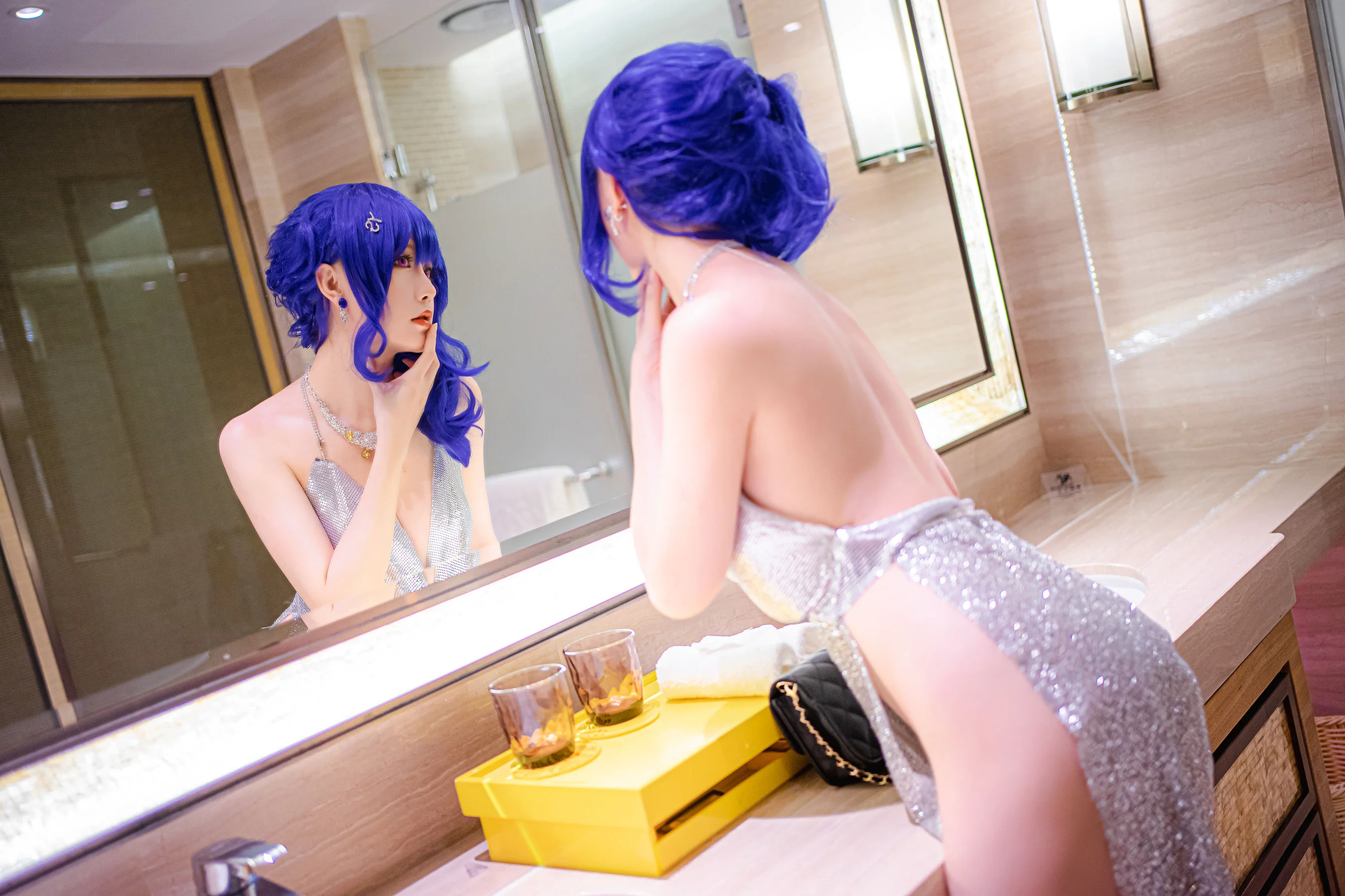 [Cosplay] Coser小姐姐星之迟迟 – 圣路易斯 写真集 - 爱照片