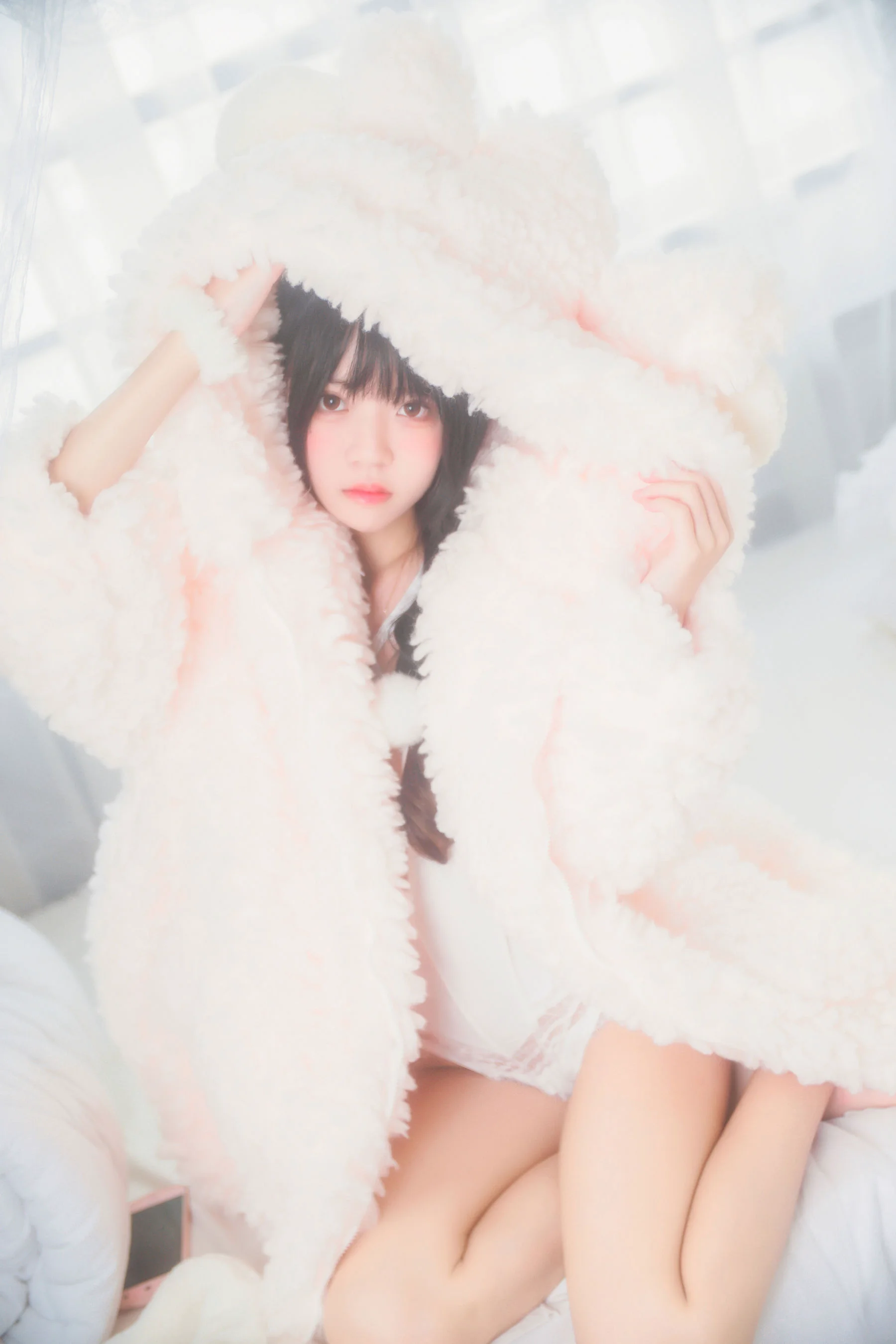 桜桃喵 《冬眠系列 纯白私房》 写真集 - 爱照片