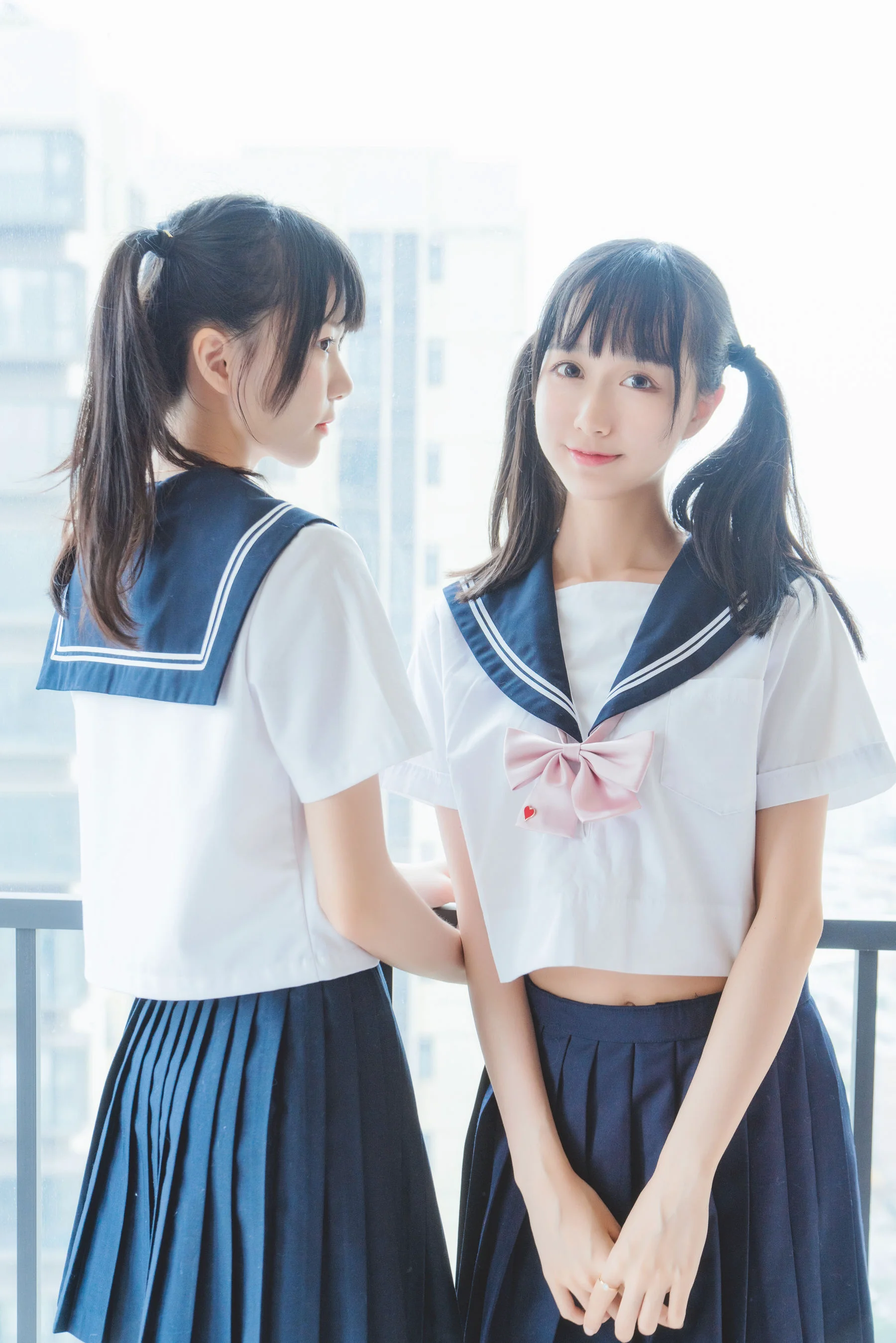 萌系小姐姐木绵绵OwO&桜桃喵 《她(制服×制服)》 写真集 - 爱照片