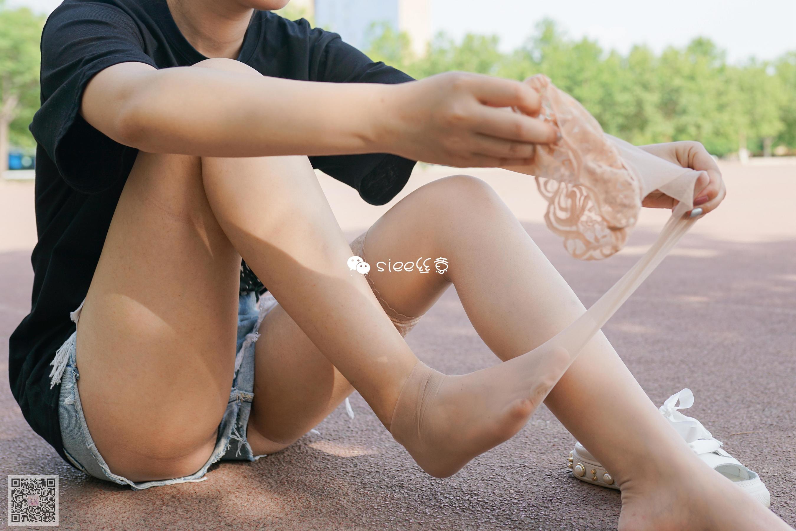 [丝意SIEE] No.299 晶晶 《操场的故事》 写真集 - 爱照片