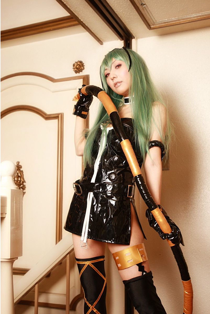 華群みさき 《Queen’s Blade》Alice+Alleyne+Echidna  [HONEY BUNNY] 写真集 - 爱照片