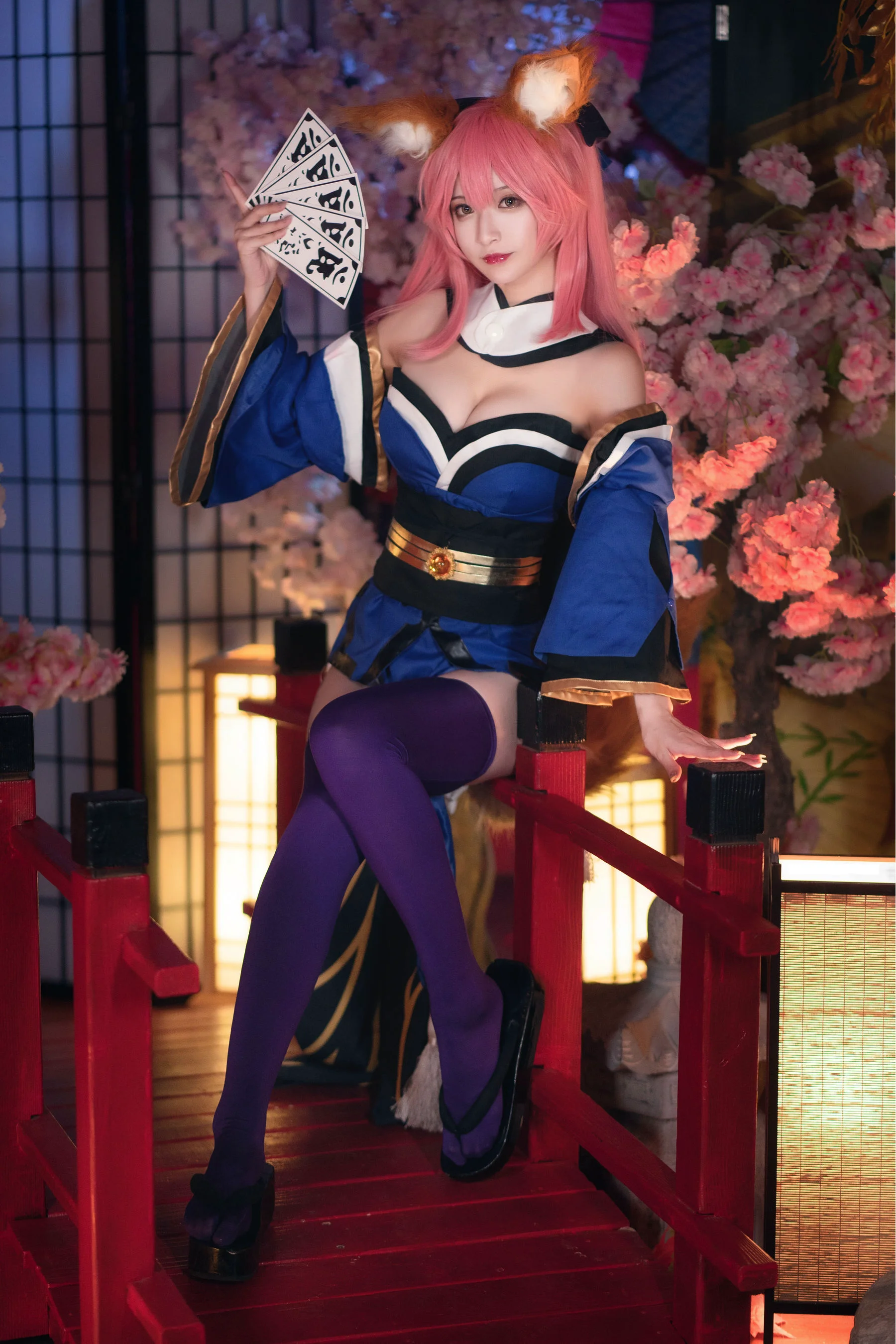 [Cosplay] 动漫博主铁板烧鬼舞w – 玉藻前 原皮 - 爱照片