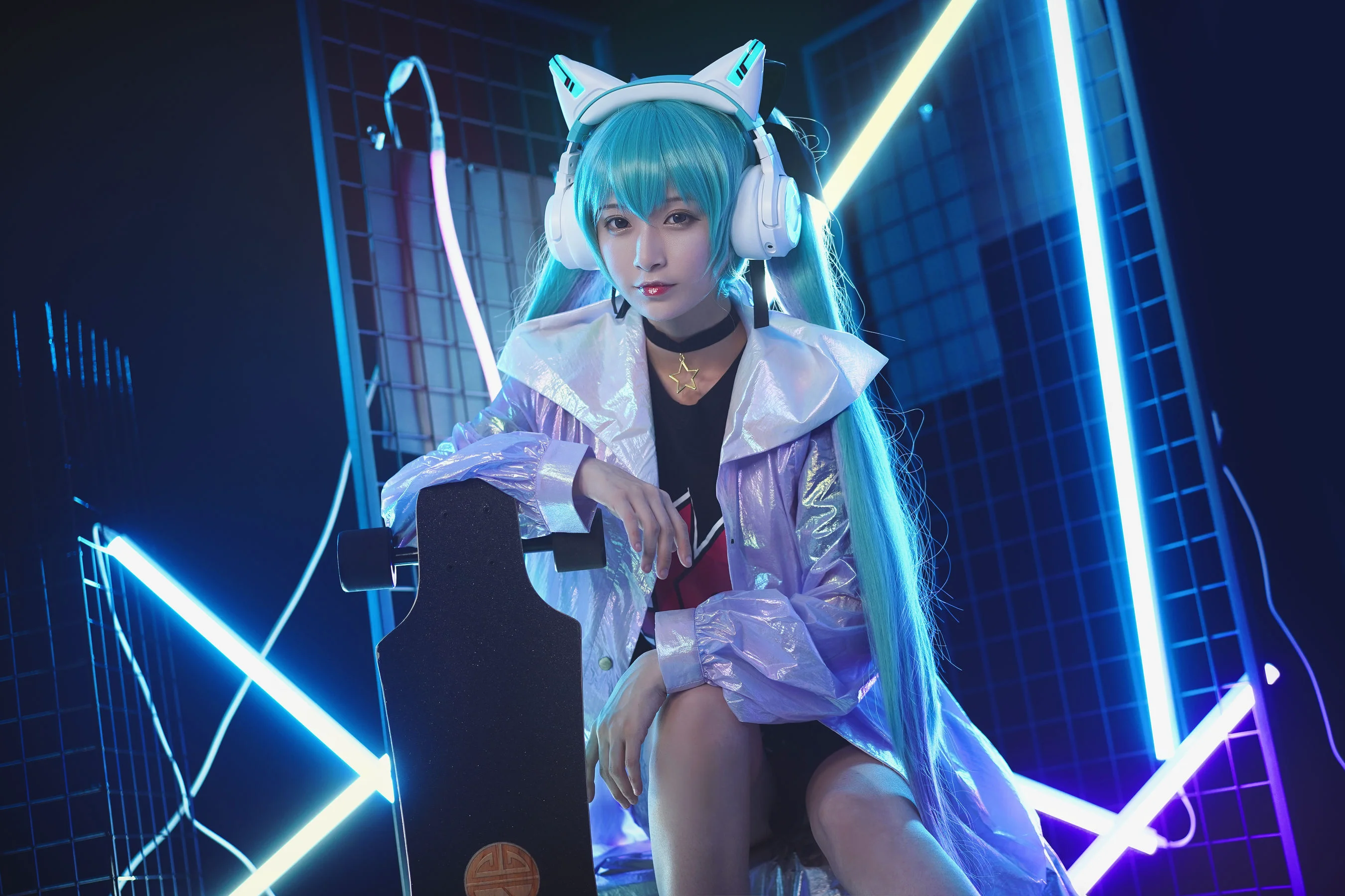 [Cosplay] 动漫博主铁板烧鬼舞w – 妖舞耳机miku 写真集 - 爱照片