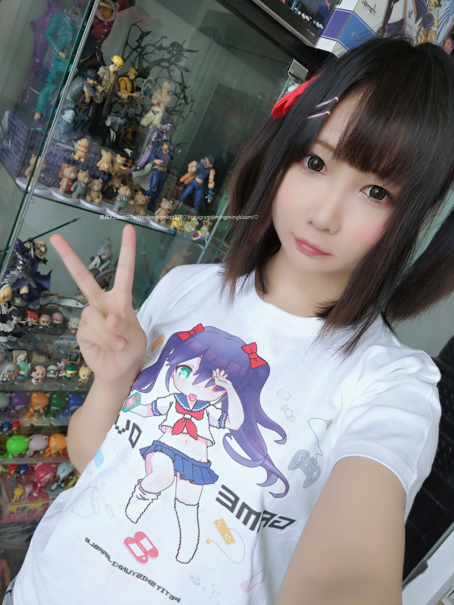銘銘Kizami 自撮りVol.24 《二次元少女》 写真集 - 爱照片