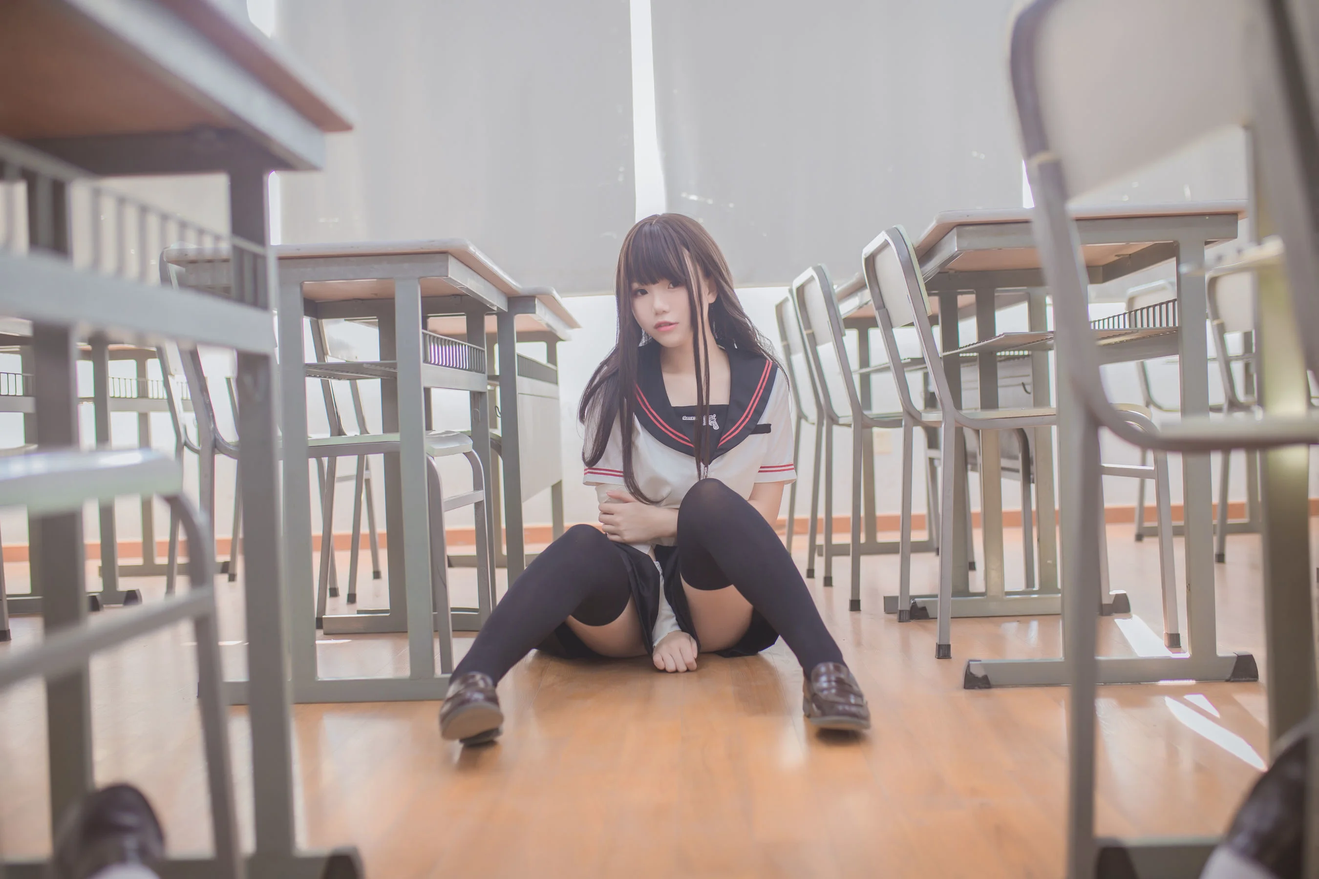 Yoko宅夏Cos《黑丝JK》 [萝莉COS] 写真集 - 爱照片