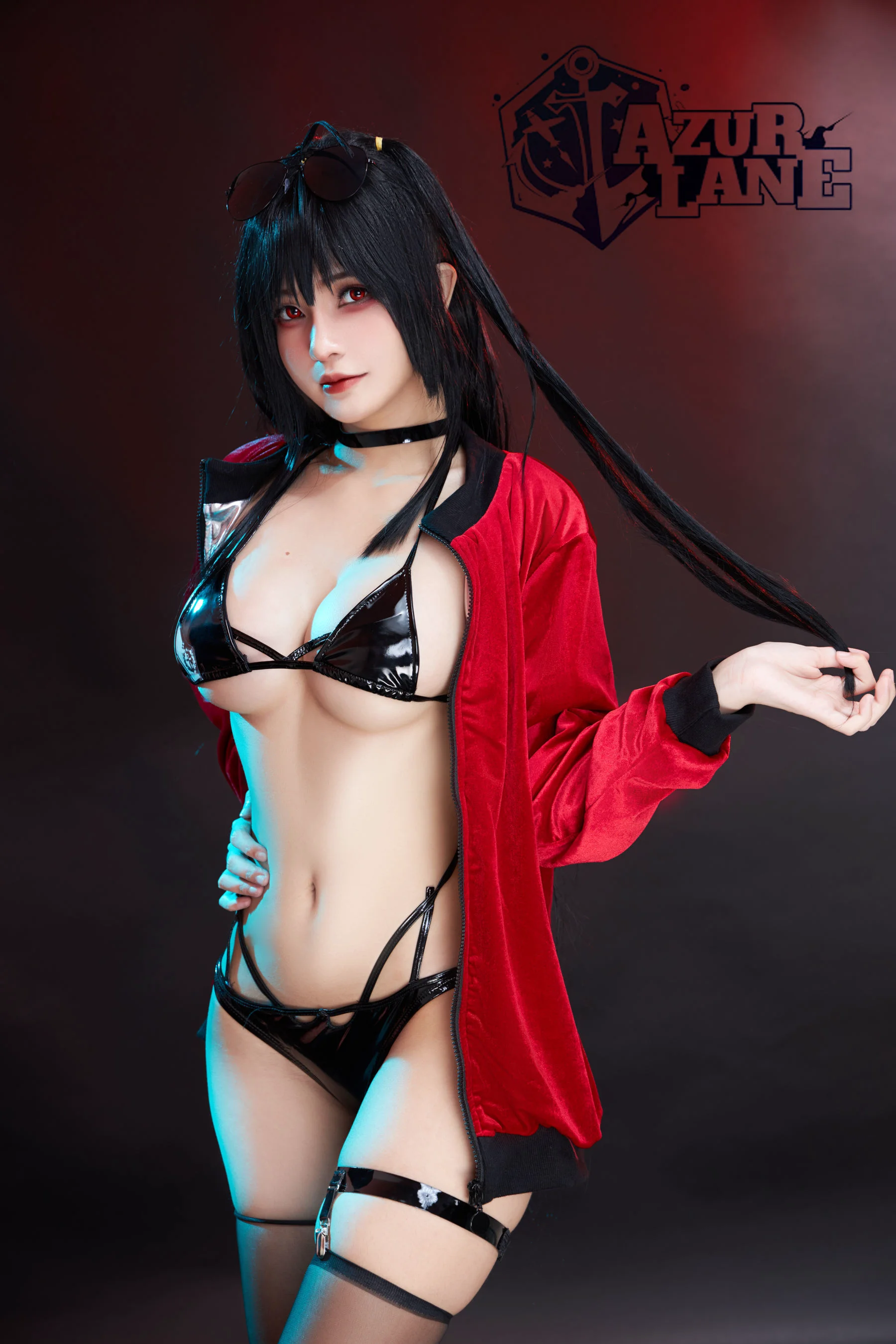 COS模特Azami 《大凤 RACE QUEEN》 写真集 - 爱照片