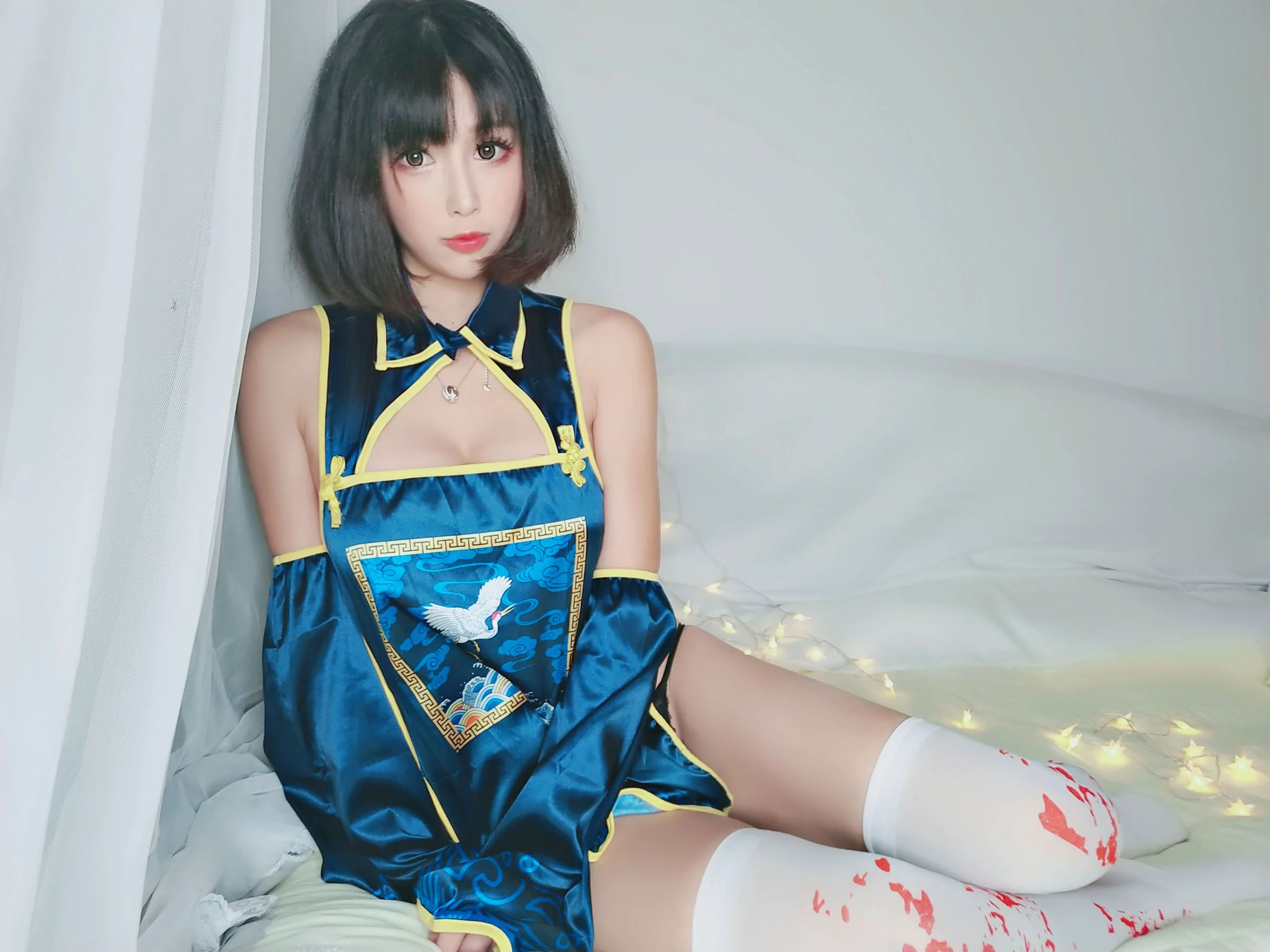 微博妹子小酥酱 《小僵尸》 写真集 - 爱照片